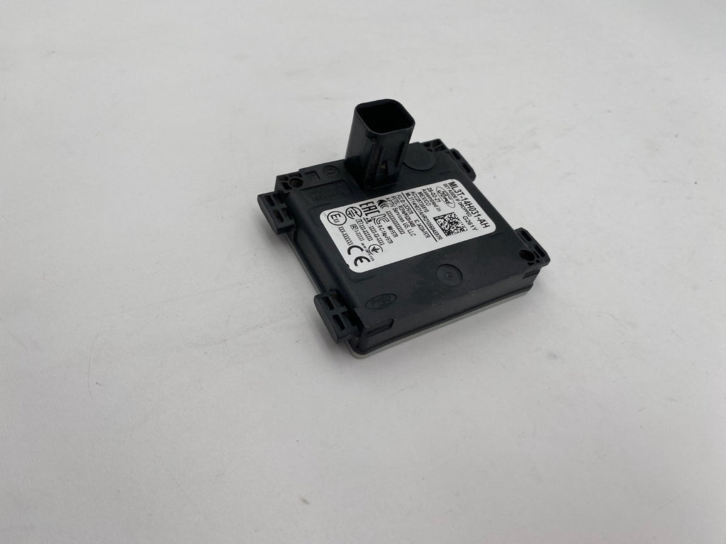 2021 2022 2023 Ford F-150 REAR BLIND SPOT RADAR SENSOR MODULE OEM ML3T-14H031-AH
