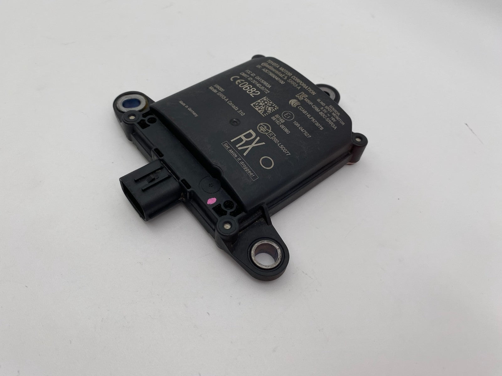 2016 2017 2018 2019 LEXUS RX350 REAR BLIND SPOT RADAR SENSOR MODULE 88162-0E060