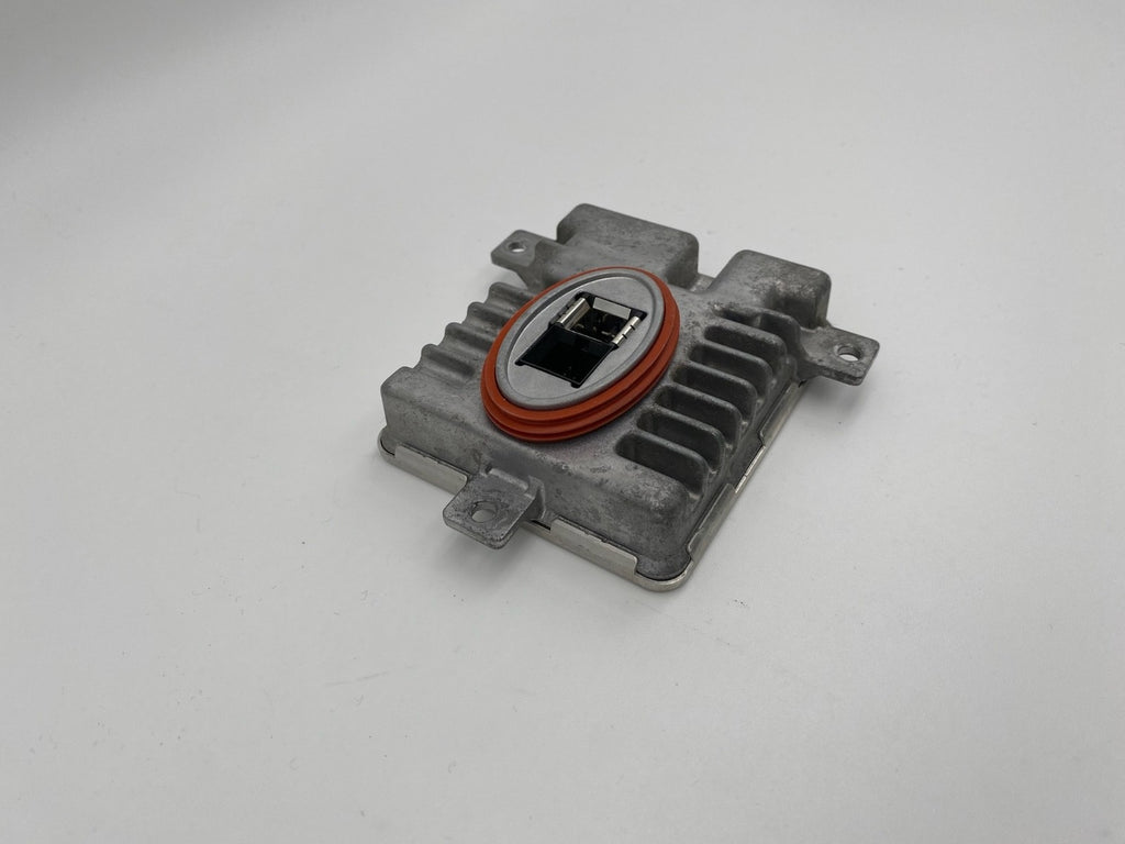 2010-2017 BMW F07 F10 5 Series Xenon Ballast D1S Bulb HID Control Unit Module