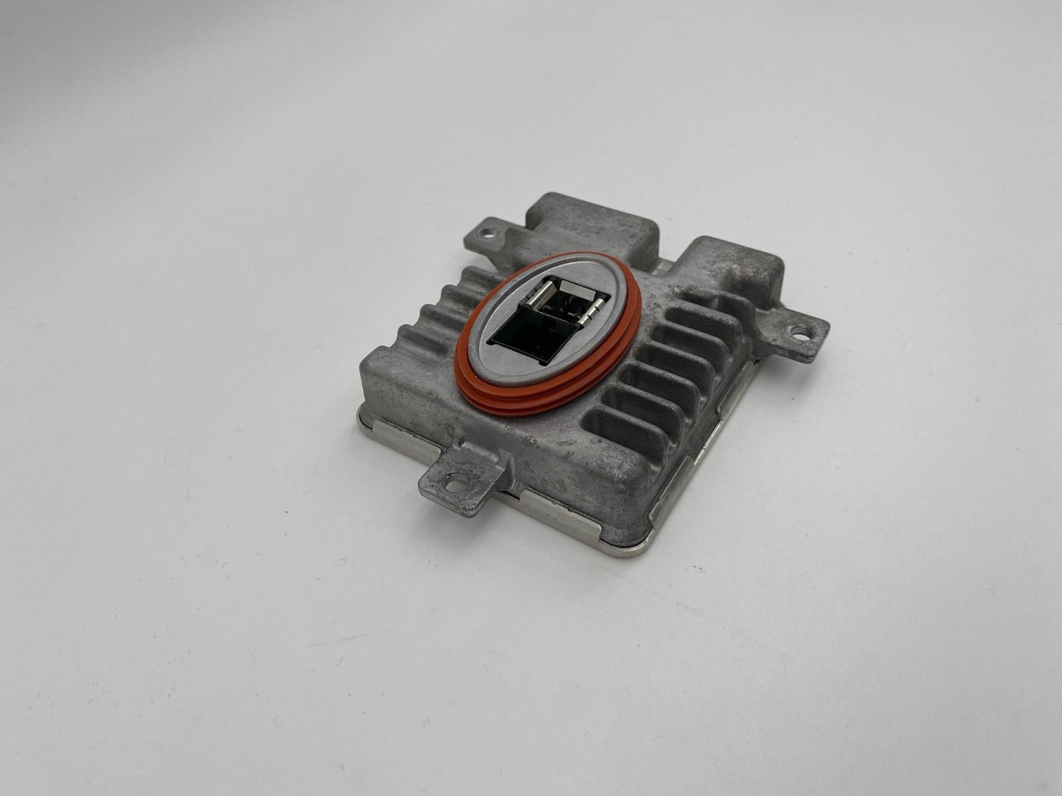 2010-2017 BMW F07 F10 5 Series Xenon Ballast D1S Bulb HID Control Unit Module