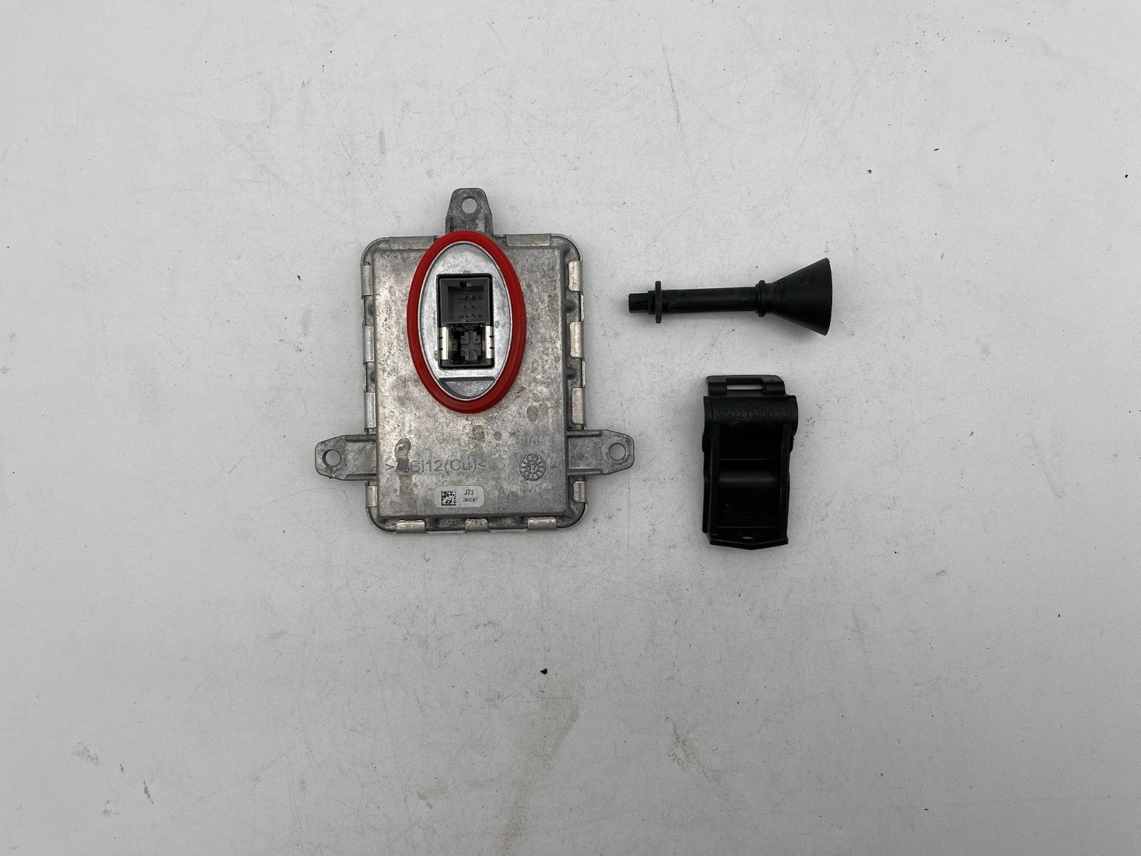 2014-2018 Jeep Cherokee Driver Xenon Headlight Ballast Module 1 307 329 320 15