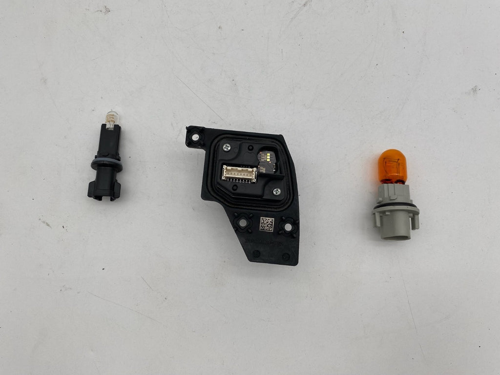 19-23 Nissan Rogue Sport SL Front Driver Headlight DRL Ballast Control Module LH