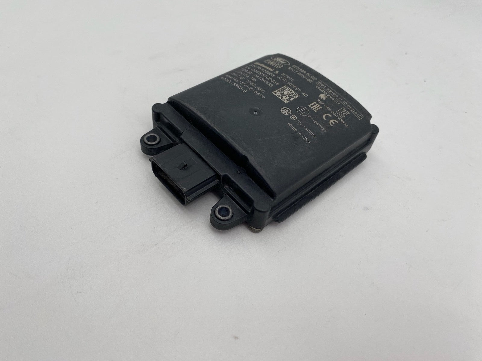 2018 - 2021 FORD EXPEDITION REAR LEFT BLIND SPOT RADAR SENSOR OEM JL1T-14D599-AD