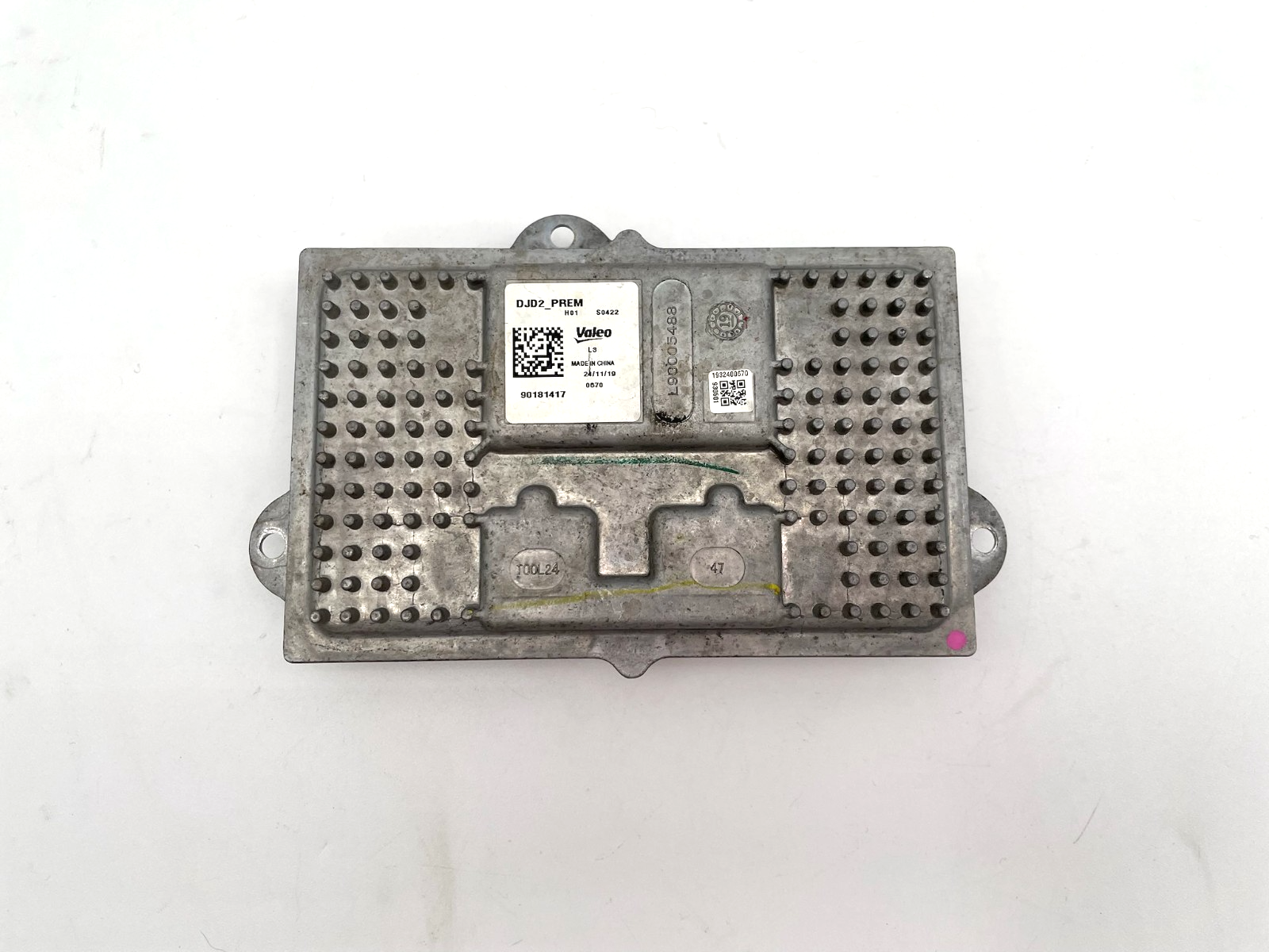 2015-2020 Cadillac Escalade Left LED Headlight Control Ballast Module 90181417