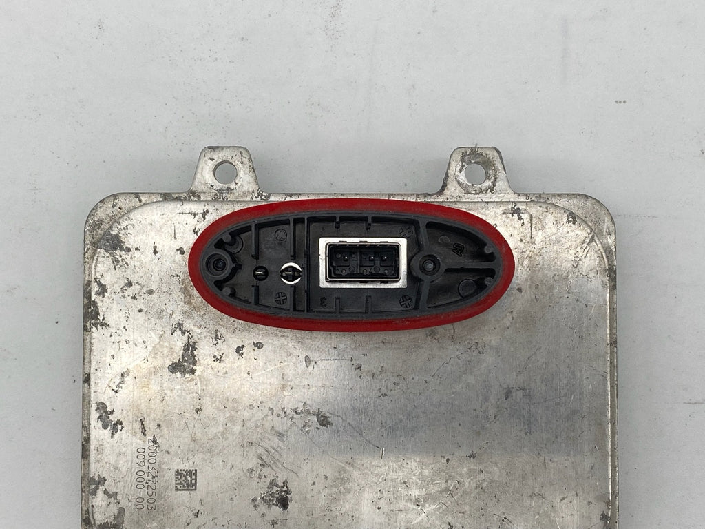 2007-2013 Cadillac Escalade Xenon Ballast HID Control Unit Module 5DV 009 000-00