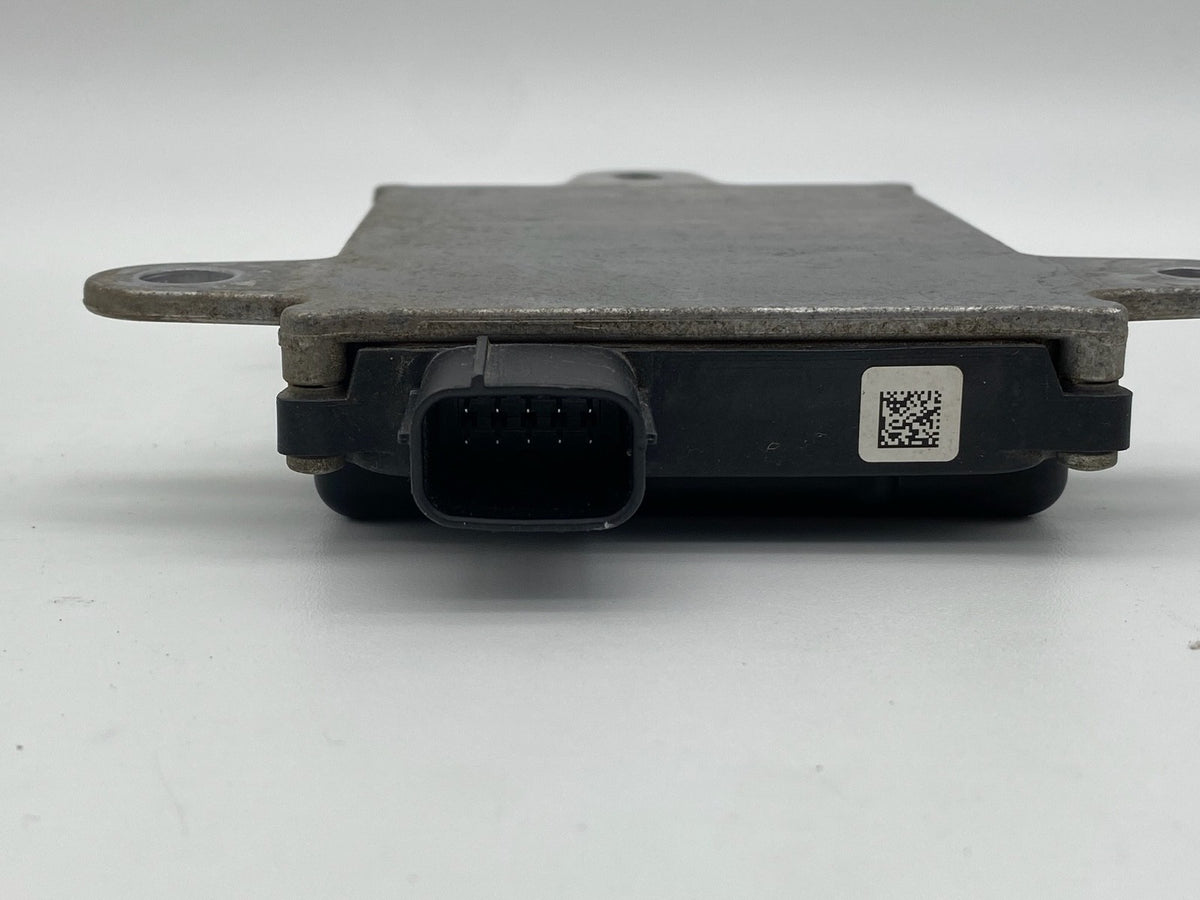 2013-2017 Toyota Avalon Rear Blind Spot Alert Radar Sensor Module 88162-07011