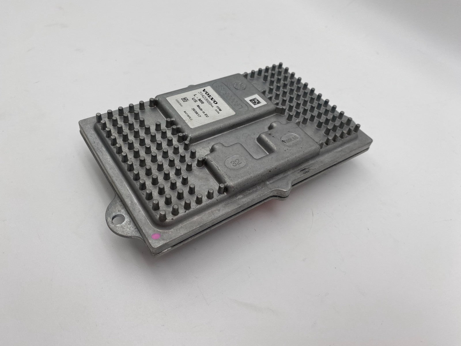 2016 2017 2018 2019 Volvo XC90 LED Headlight Ballast Control Module OEM 31420689