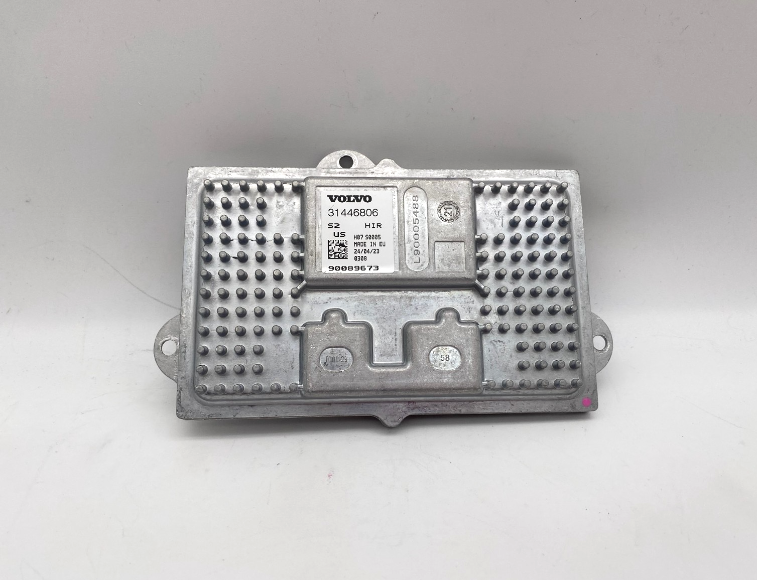 2016 2017 2018 2019 VOLVO XC90 LED HEADLIGHT BALLAST CONTROL MODULE OEM 31446806