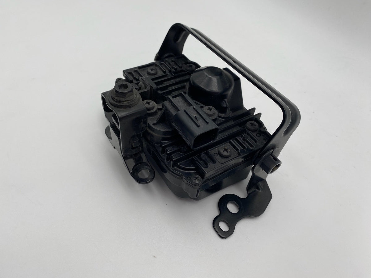 2015-2020 Toyota Prius Front Distance Cruise Control Radar Sensor OEM 10R-048641