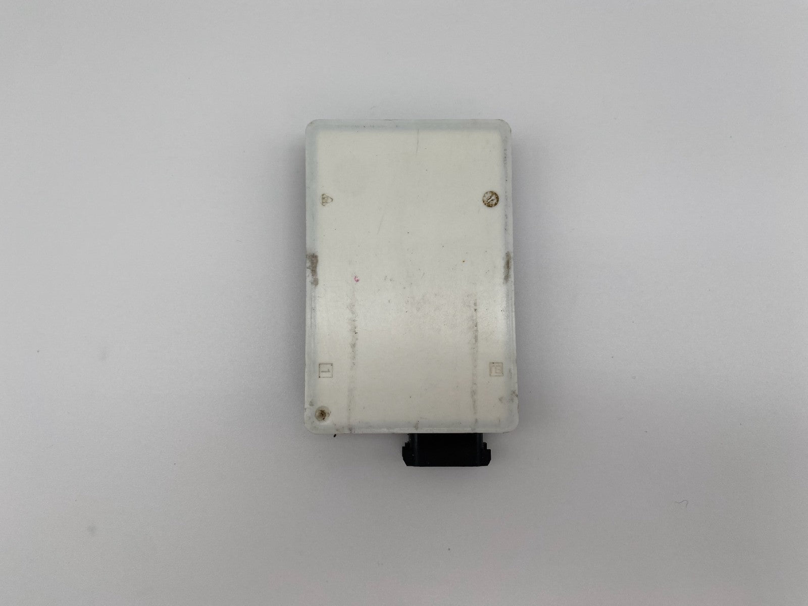 2006-2020 Mercedes CLS63 S63 S65 Rear Blind Spot Radar Sensor A 000 905 84 06