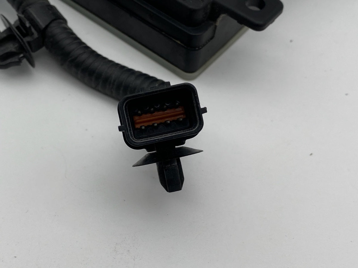 2015 - 2017 HYUNDAI SONATA REAR BLIND SPOT RADAR SENSOR MODULE OEM C195850000