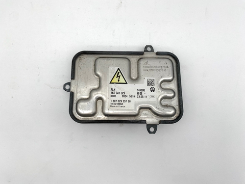 2009-2012 VW Passat CC Xenon Headlight Ballast Control Module Unit 1K0 941 329