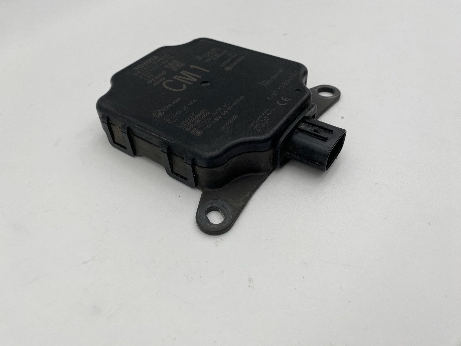 2018-2020 TOYOTA CAMRY REAR BLIND SPOT RADAR SENSOR CONTROL MODULE 88162-06050
