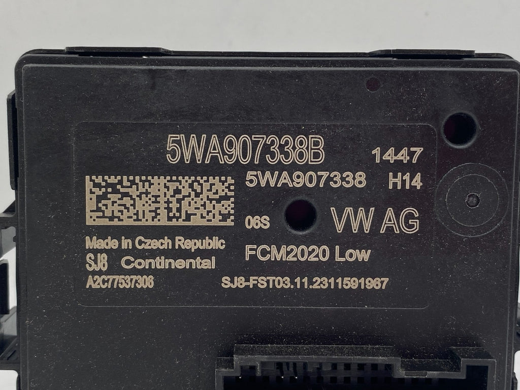 2023 2024 2025 Volkswagen Atlas Cross Golf R Headlight Control Module 5WA907338B
