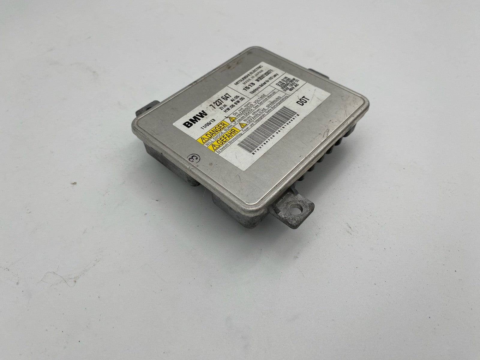 2009-2012 BMW E90 E91 3 Series Xenon Ballast HID D1S Control Module 7 237 647