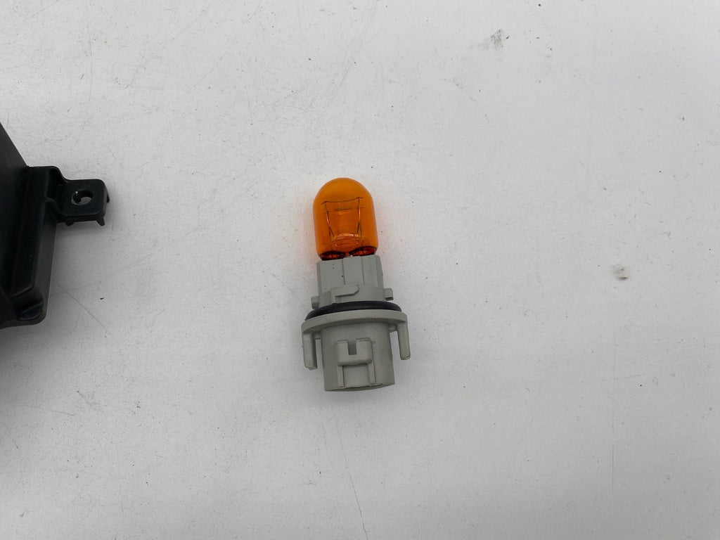 19-23 Nissan Rogue Sport SL Front Driver Headlight DRL Ballast Control Module LH