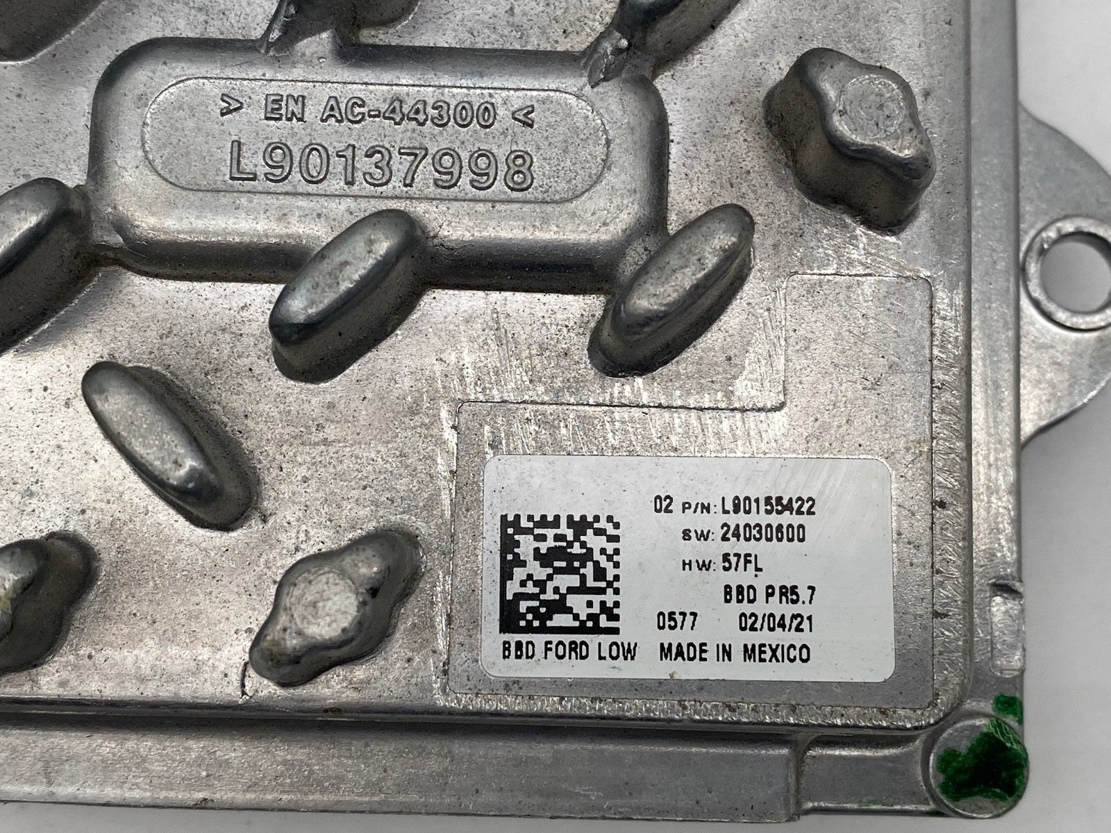2019 2020 2021 Ford Edge LED Headlight Ballast Control Module OEM L90155422