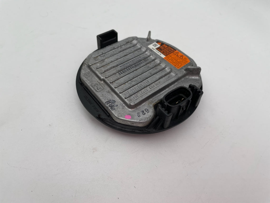 2015 2016 2017 Subaru Outback Xenon HID Headlight Ballast Igniter Control Module