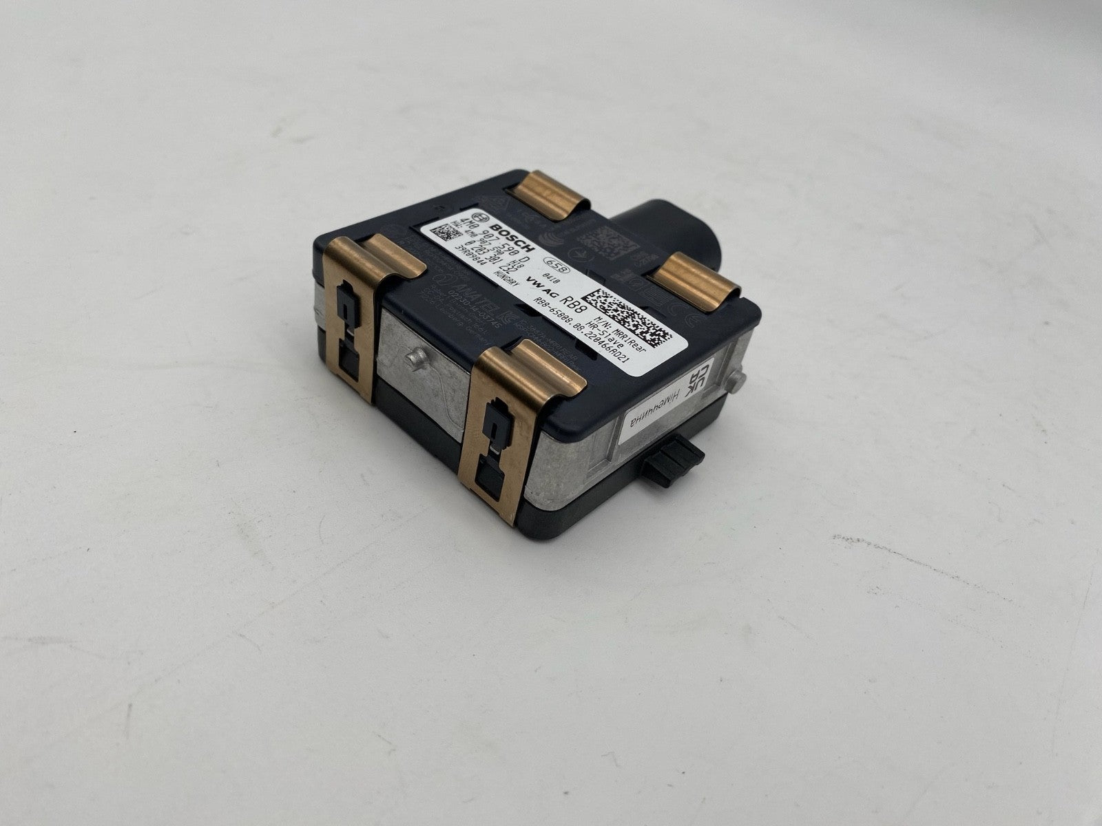 2017-2019 Audi Q7 Driver Rear Blind Spot Radar Distance Sensor LH 4M0 907 590 D