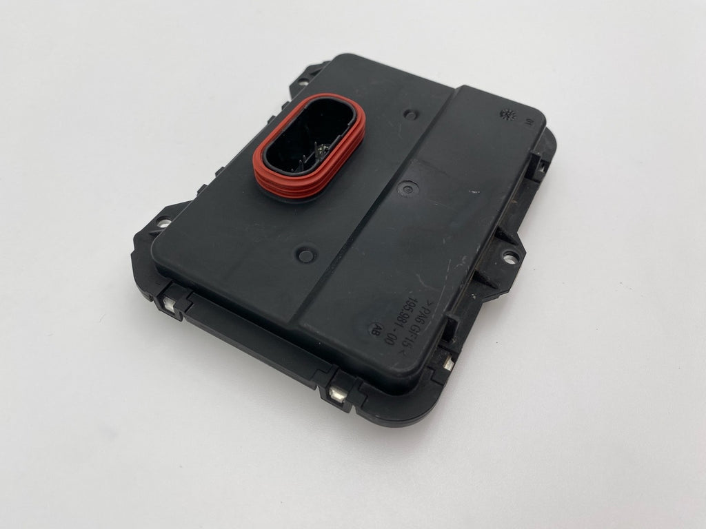 2016-20 Cadillac CT6 Jaguar XE Headlight Control Module Ballast 5DF 011.818-70AD