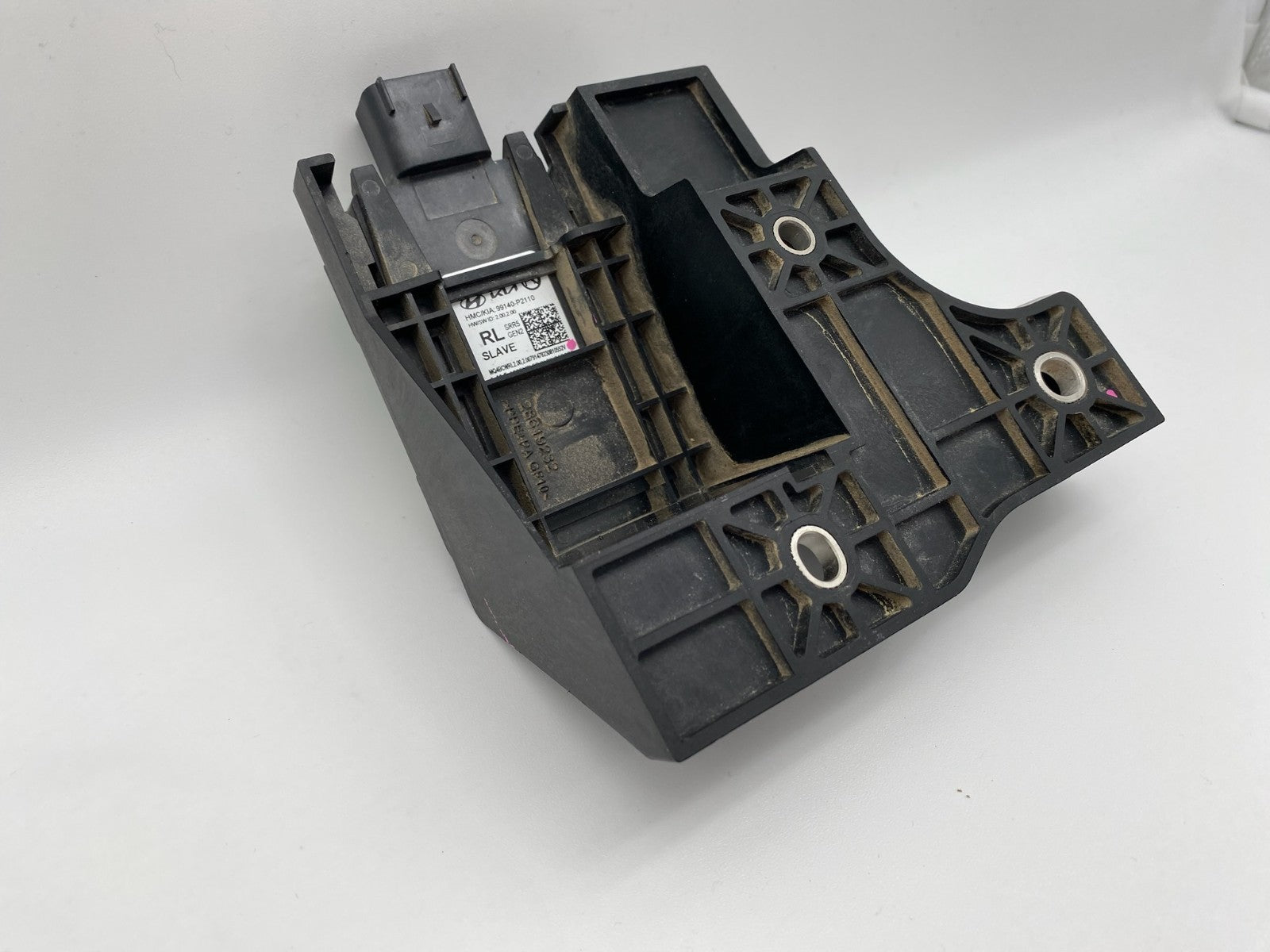 2023-2025 Kia Sportage Driver Rear Blind Spot Radar Sensor LH OEM 99140-P2100