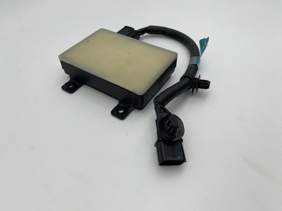 2015 - 2017 HYUNDAI SONATA REAR BLIND SPOT RADAR SENSOR MODULE OEM C195850000