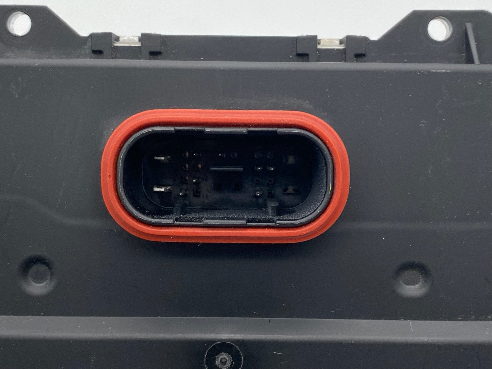 2018-2020 GMC Terrain Headlight LED Control Unit Eco GM Hella 5DF 011.818-60/AC