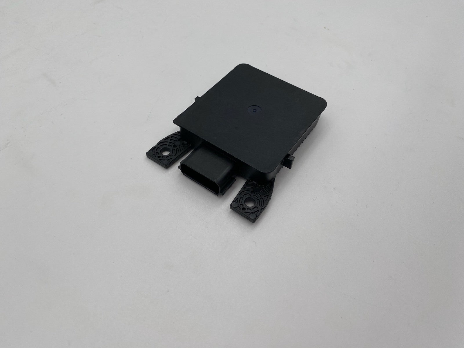 OEM 2024-2026 GM/GMC/CHEVROLET/CADILLAC/BUICK BLIND SPOT RADAR SENSOR 86553723