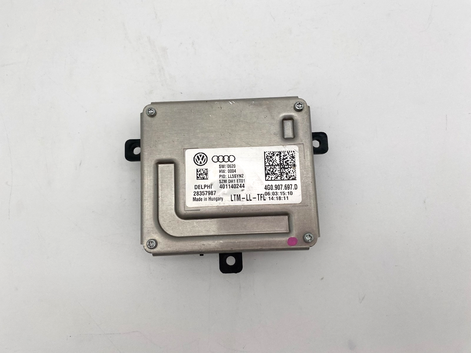 2013-2016 Audi A4 Front Left Driver Headlight LED Ballast Module 4G0 907 697 D