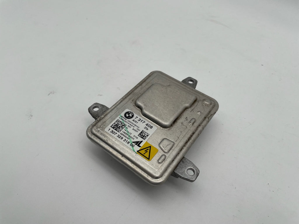 OEM BMW 7317408 Xenon Ballast Control Unit Module F30 F32 F35 M3 M4 X3 X4 X5 X6 