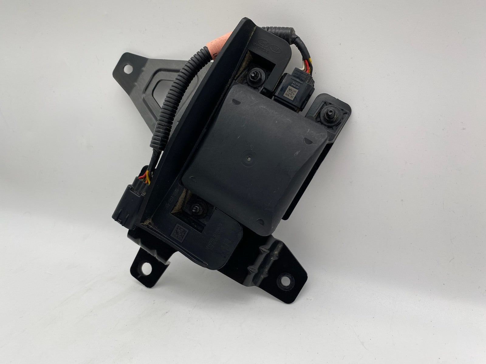 2021 2022 2023 2024 KIA FORTE DRIVER REAR BLIND SPOT RADAR SENSOR LH 99140-M6600