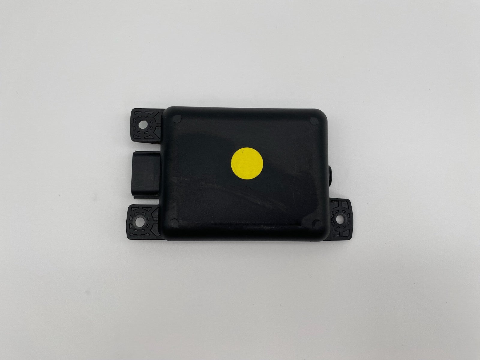 2017-2022 Buick Encore GM LH Side Obstacle Detection Control Module OEM 23395350