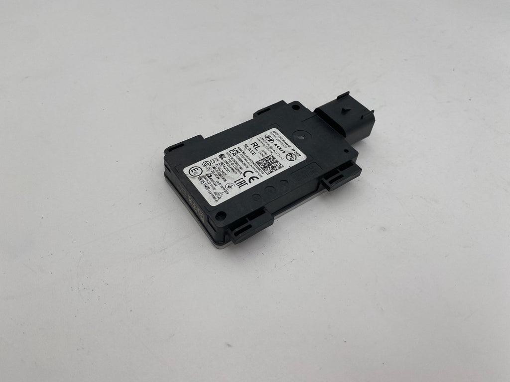 2021-2024 Kia Sorento Rear LH Blind Spot Radar Distance Sensor OEM 99140-P2110