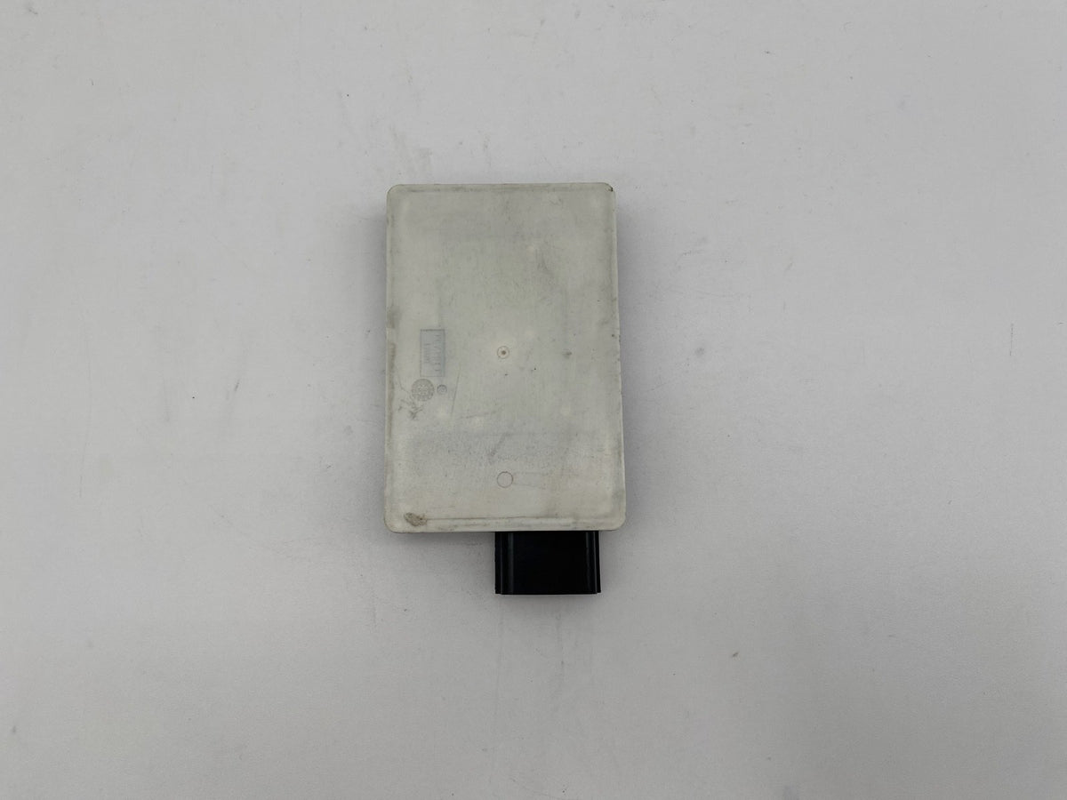 2015 2016 2017 2018 Cadillac Escalade ESV Rear Blind Spot Radar Module 84112235