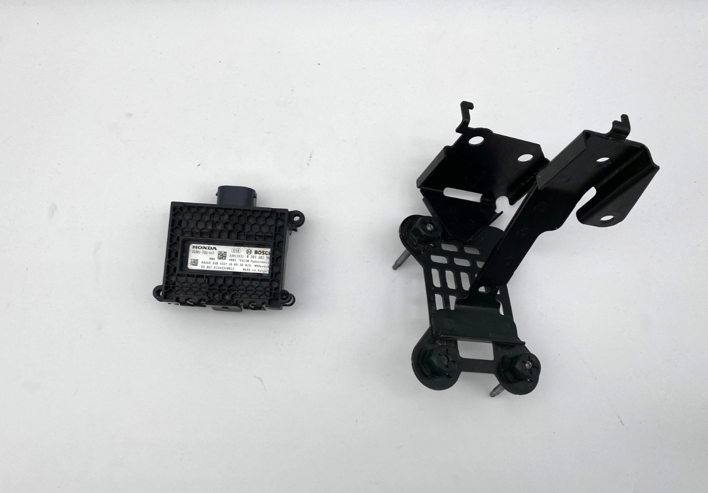 2018-2020 Honda Civic Sport Cruise Control Distance Sensor Bracket 36801-TGG-A13