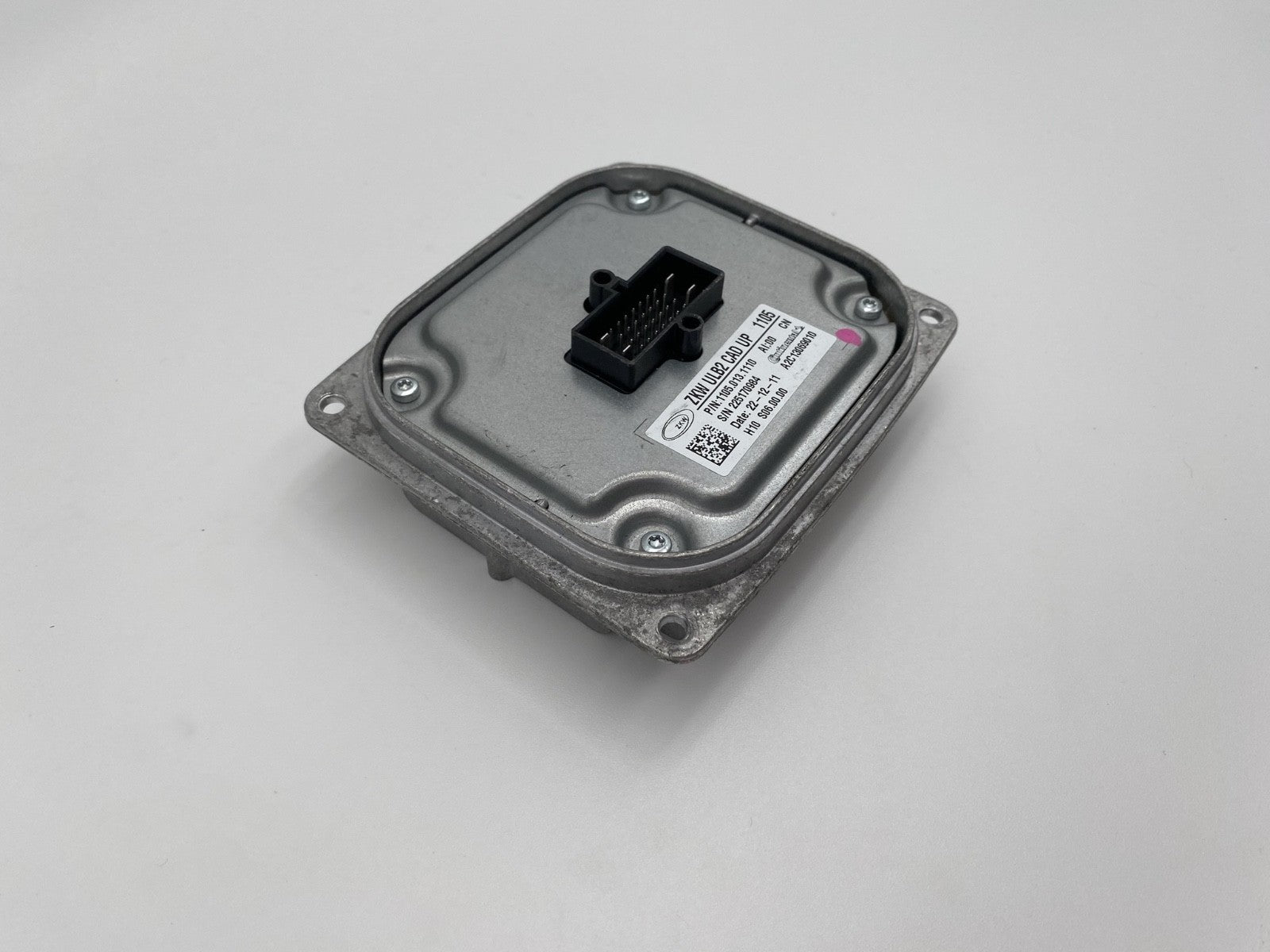 2019-2022 Cadillac XT4 LED Headlight Ballast Control Module OEM 1105.013.1110