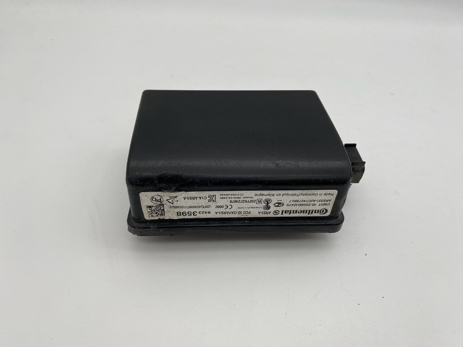 2016-18 Cadillac Escalade Front Adaptive Cruise Control Radar Sensor 84233598