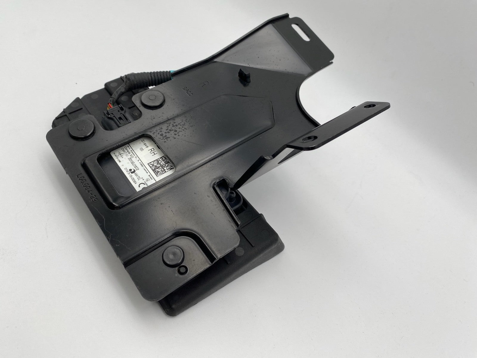 2018-2021 Hyundai Kona Rear Right RH Blind Spot Radar Sensor OEM 95820-J9000