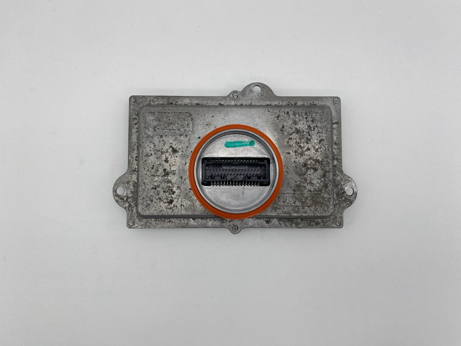 2017 2018 2019 Ford Fusion LED Headlight Ballast Control Module Unit 90087685