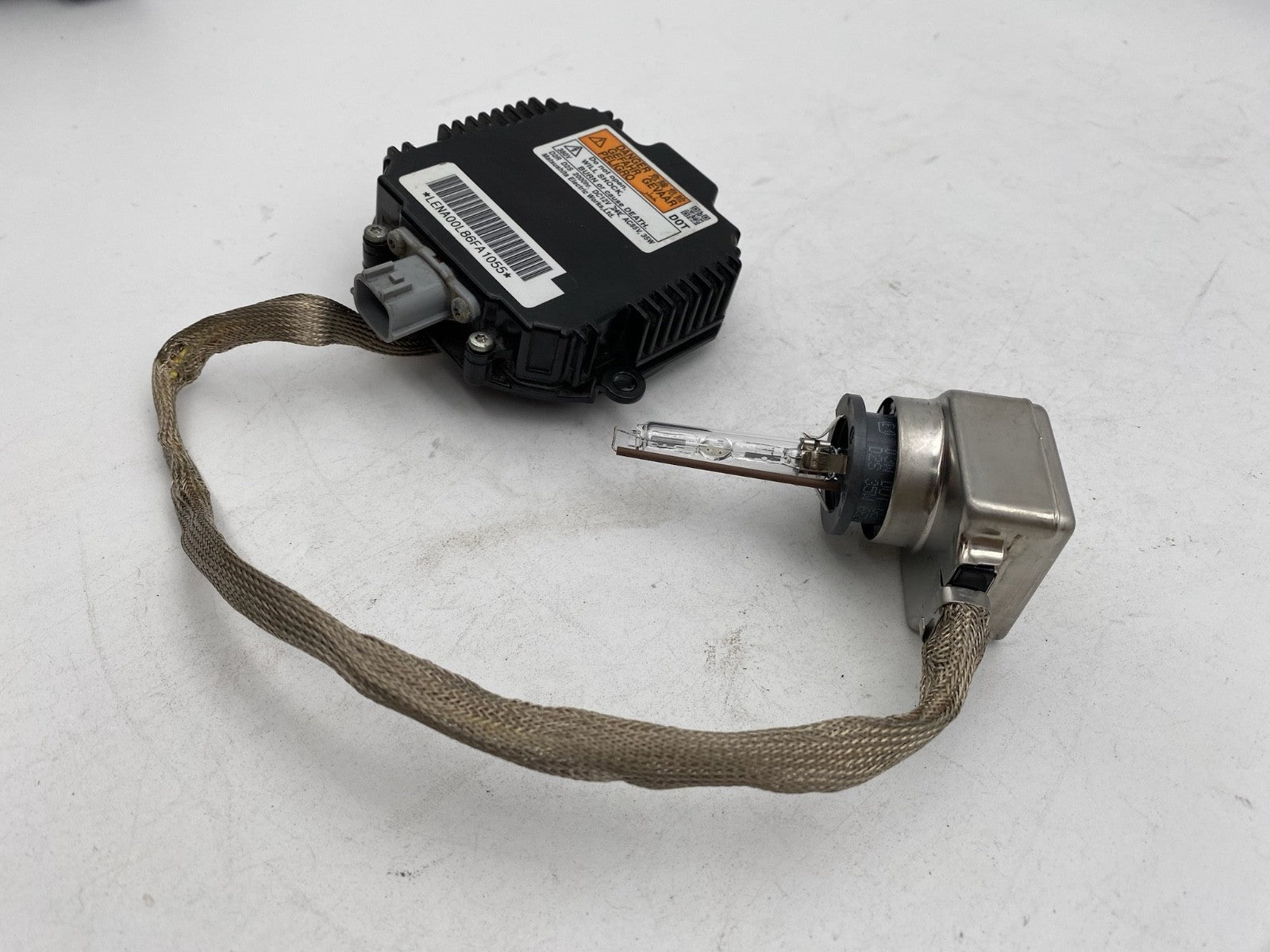 2007-2009 Infiniti G35 HID Xenon Headlight Ballast Control Module w/ Bulb OEM