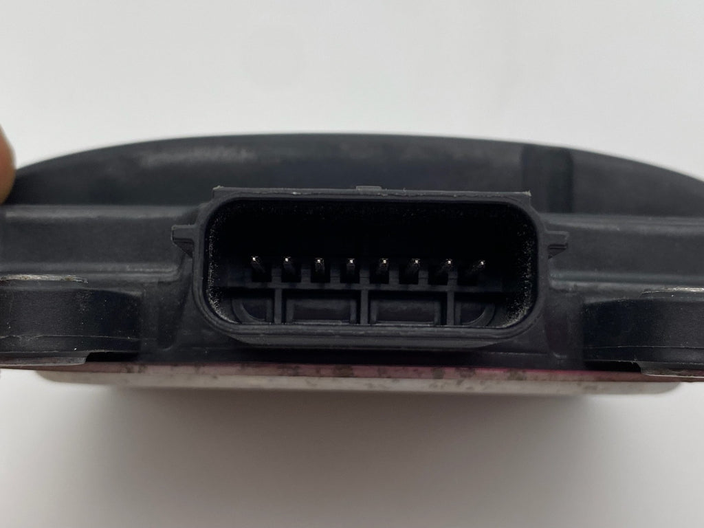 2016 -2020 JEEP GRAND CHEROKEE REAR RIGHT BLIND SPOT RADAR SENSOR OEM 68418245AB
