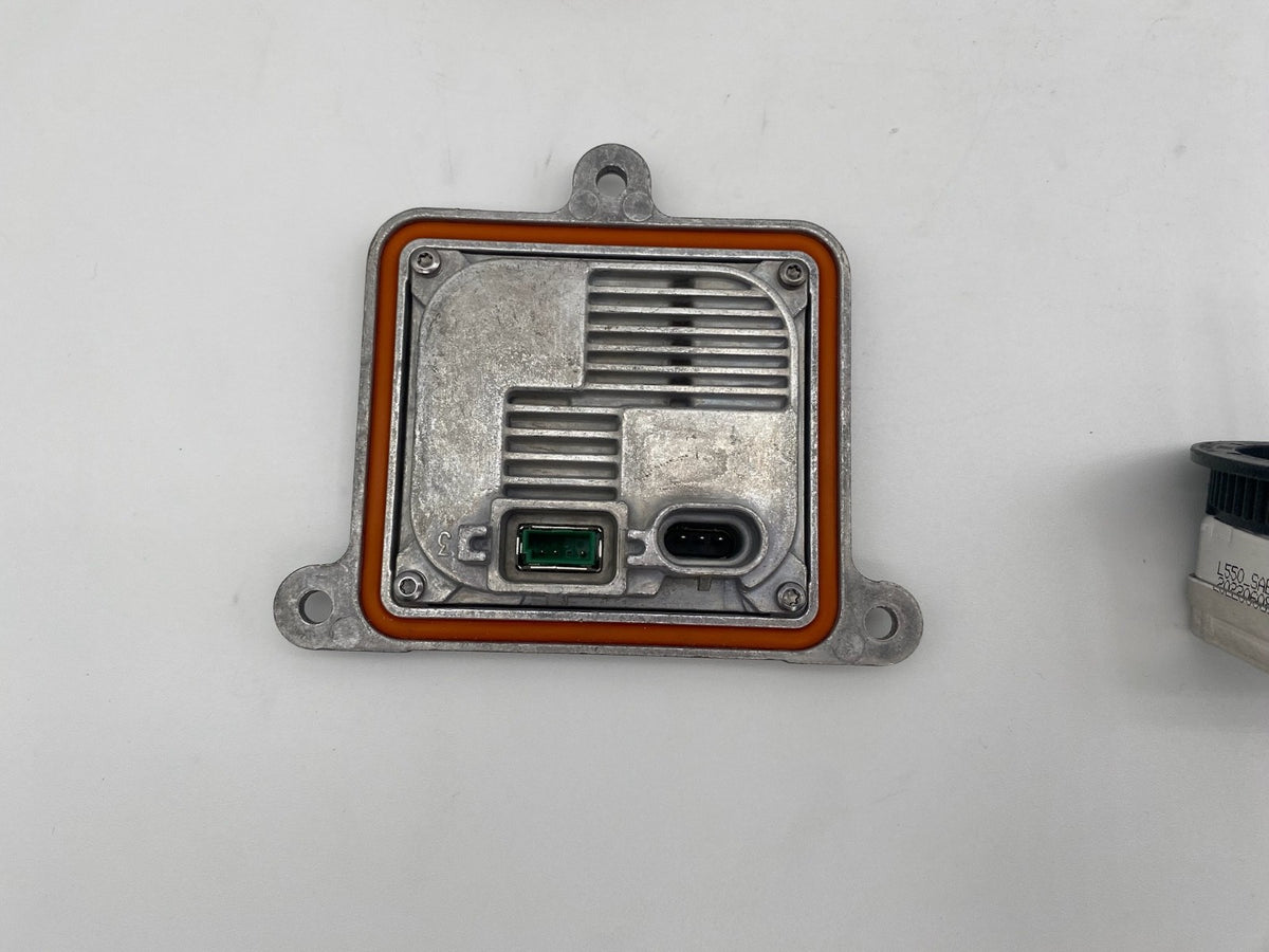 2015-19 Land Rover DIscovery Sport LH Headlight Ballast Bulb Cap Set 10R-044663