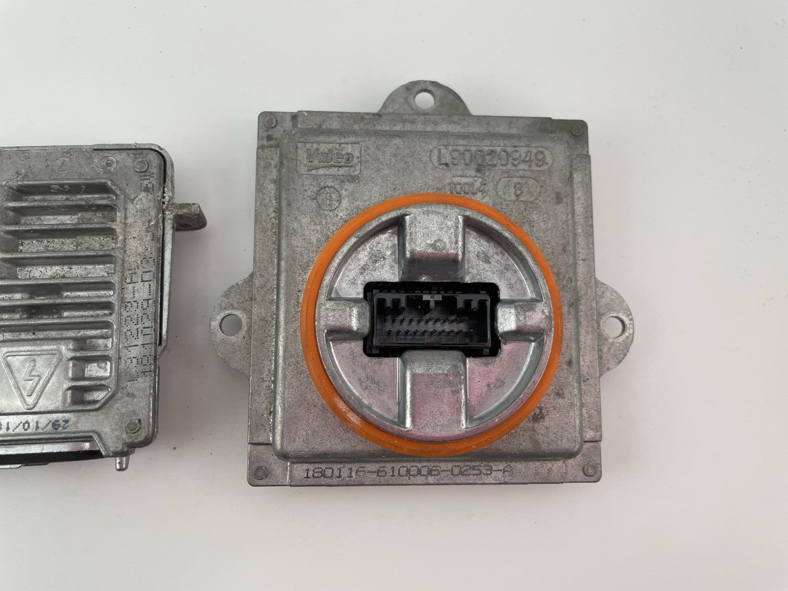 2013-2016 LAND RANGE ROVER VALEO LED HEADLIGHT BALLAST OEM 89089352 L90020945