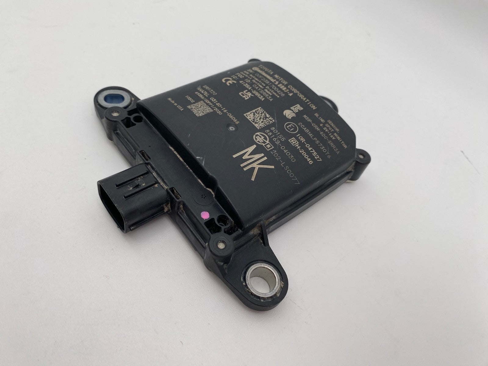 2019-2023 TOYOTA TACOMA REAR BLIND SPOT MONITOR RADAR SENSOR OEM 88162-04030