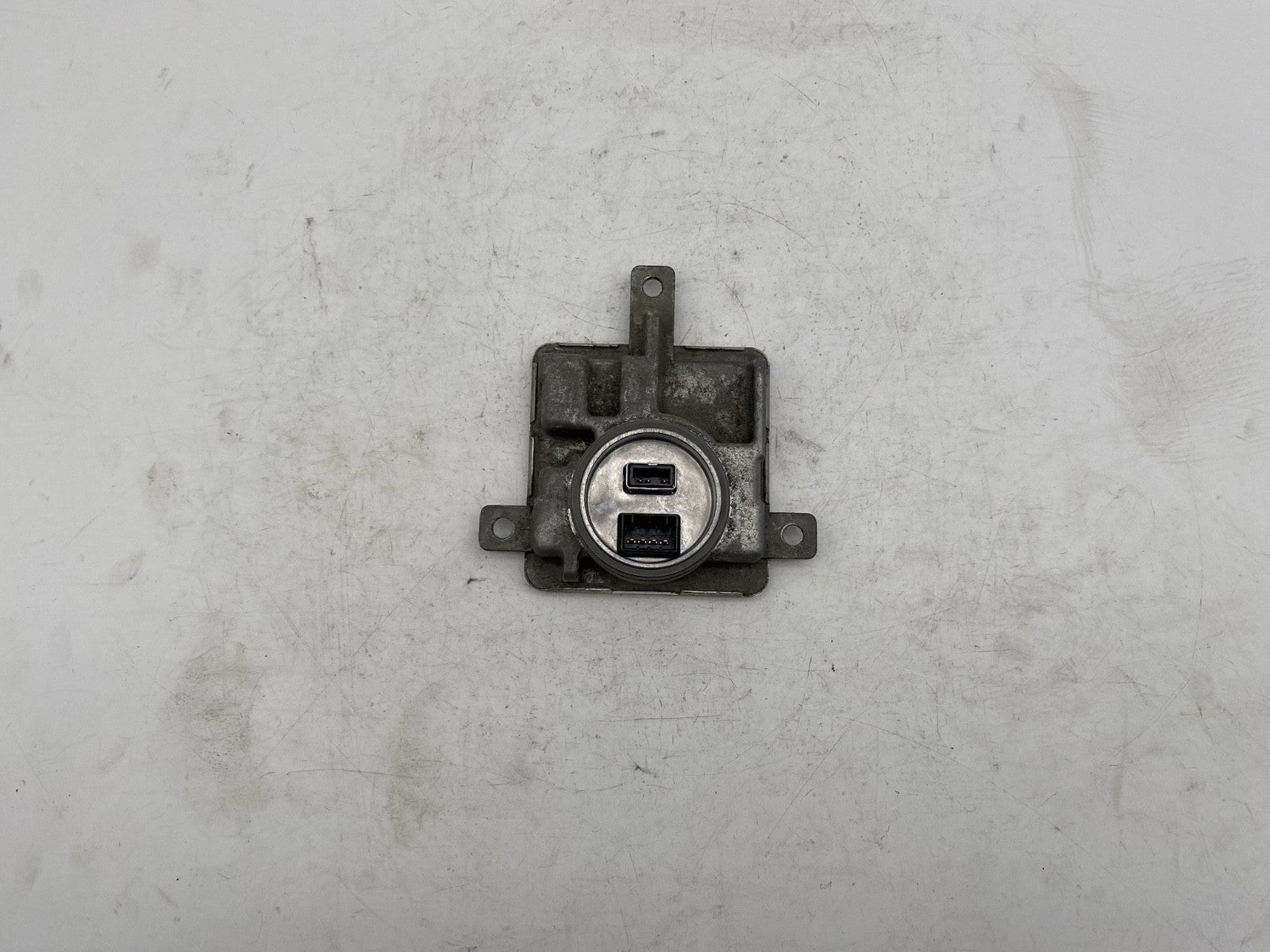2009-2012 Audi A4 A5 Q5 Xenon Hid Headlight Ballast Control Module 8K0 941 597 E