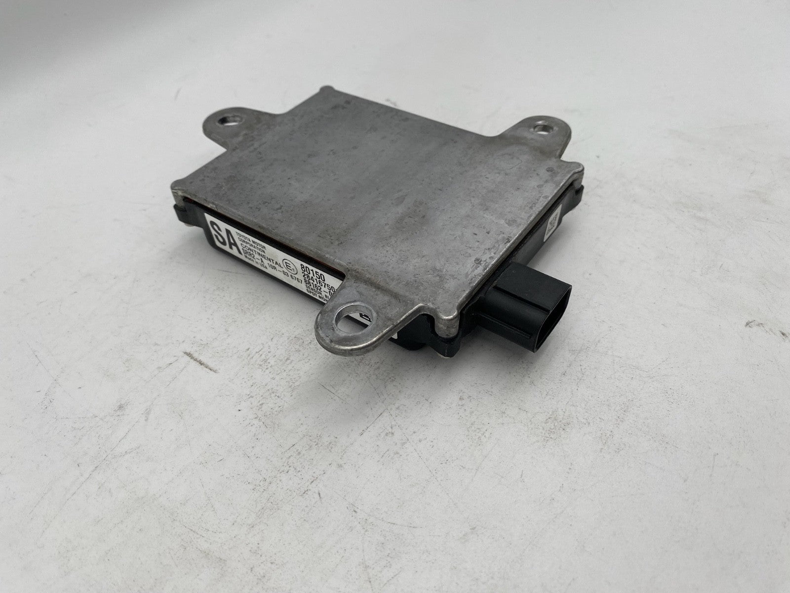 2015-2018 TOYOTA SIENNA BLIND SPOT MONITOR SENSOR RADAR MODULE OEM 88162-08021