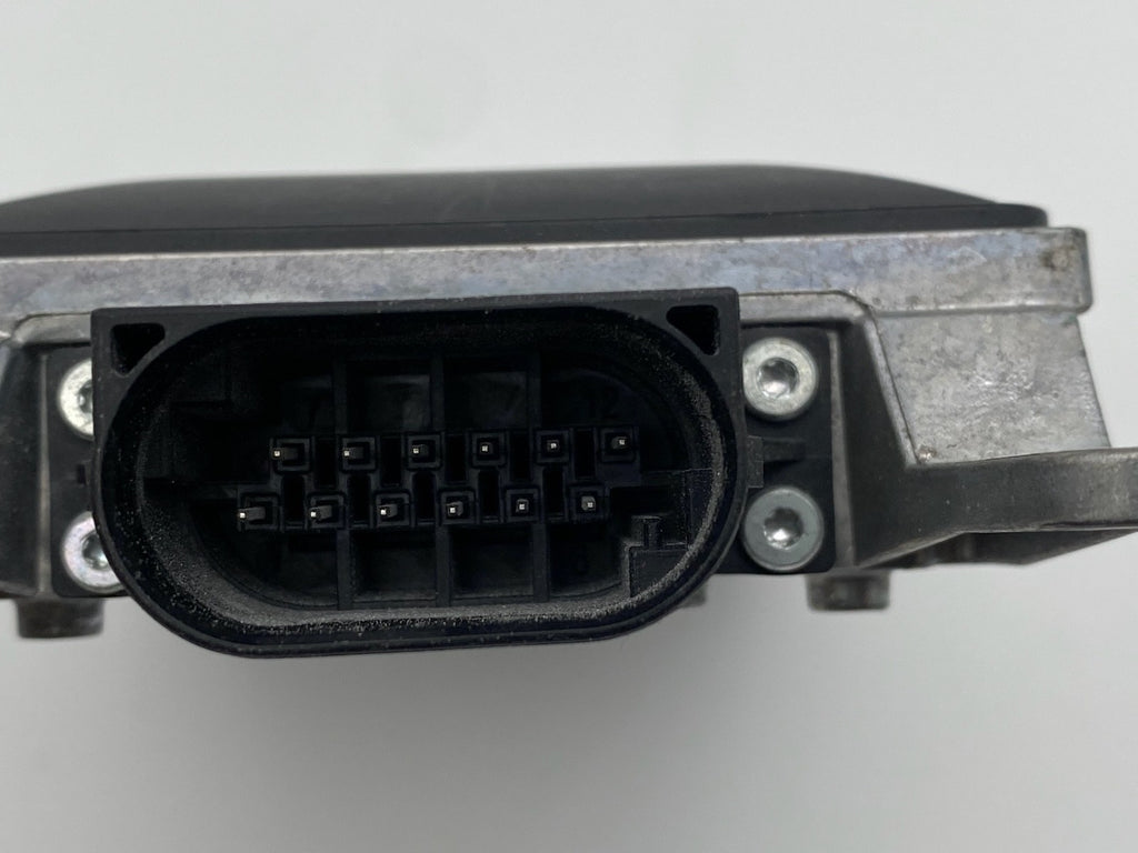 2013-2017 Audi SQ5 Q5 Rear Side Blind Spot Radar Sensor Module OEM 8T0 907 566B