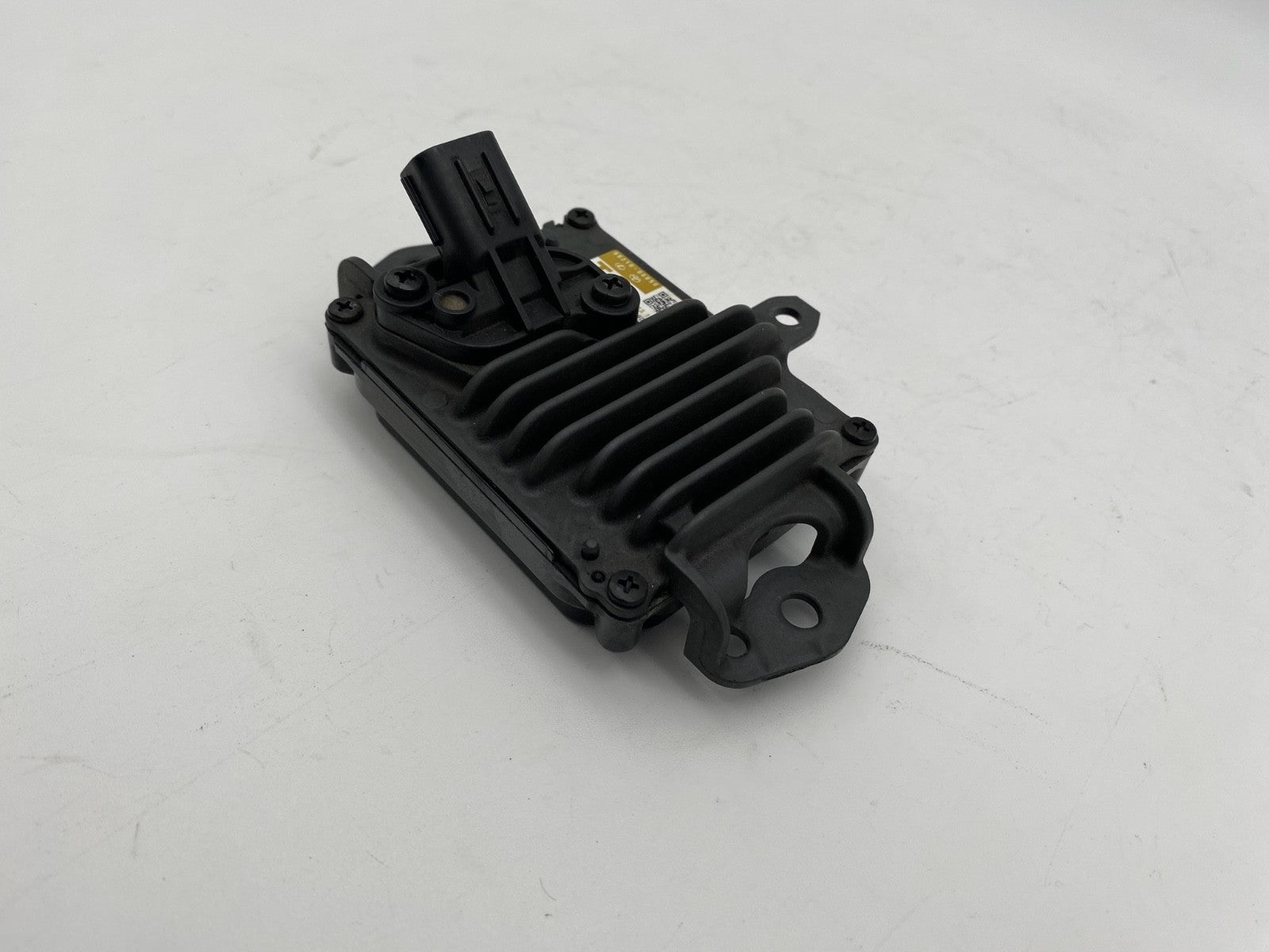 2019 2020 2021 TOYOTA RAV4 ES350 CRUISE CONTROL DISTANCE SENSOR OEM 88210-06050