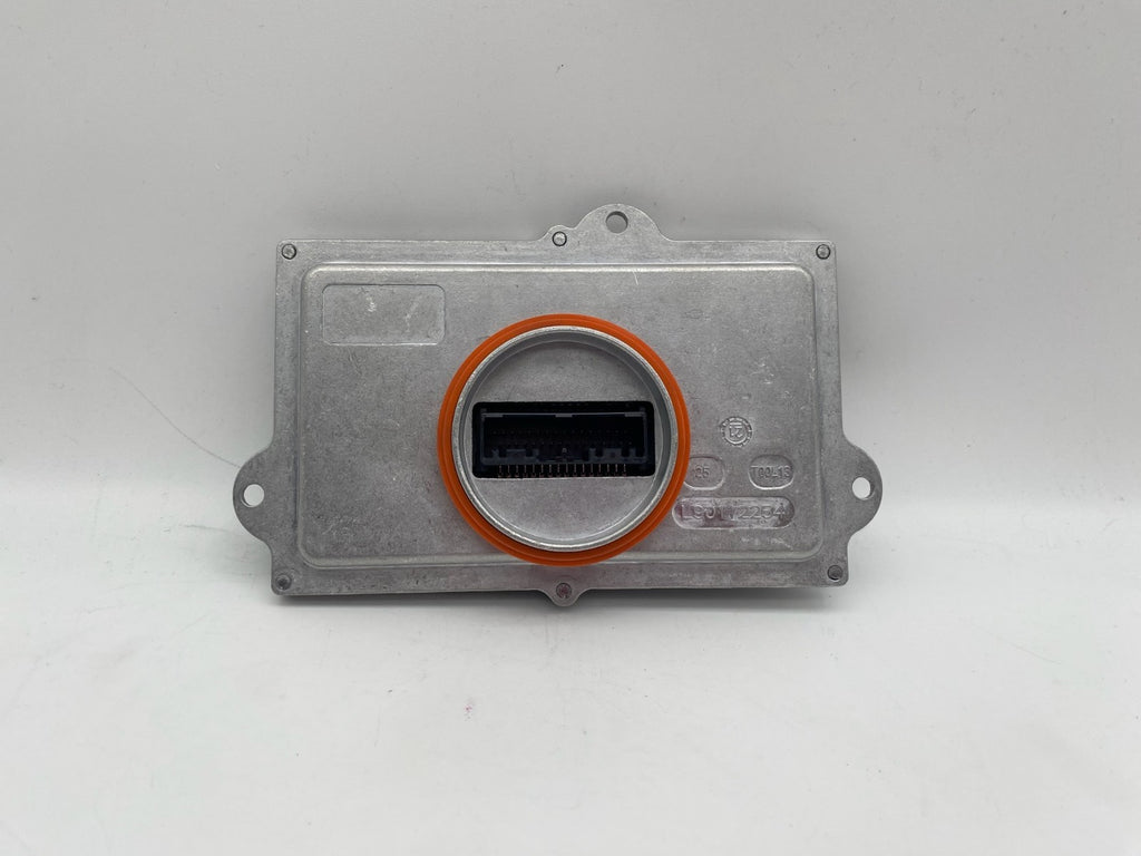 2016 2017 2018 2019 VOLVO XC90 LED HEADLIGHT BALLAST CONTROL MODULE OEM 31446806