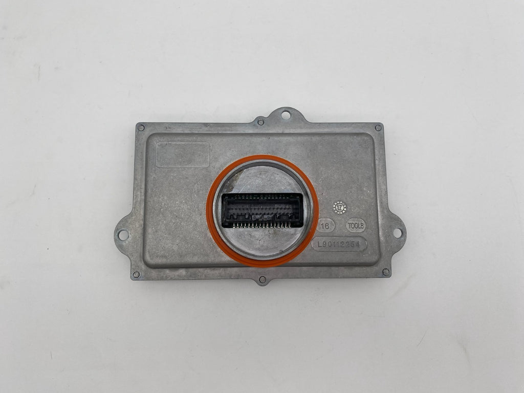 2016 2017 2018 2019 Volvo XC90 LED Headlight Ballast Control Module OEM 31420689